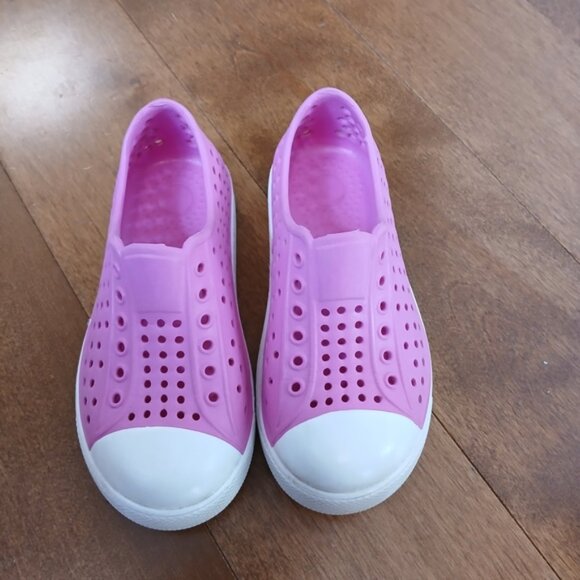 Kids Pink Slip-On Shoes - Picture 1 of 2